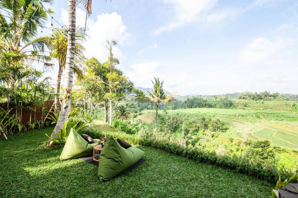 Magic Hills Bali - Magical Eco-Luxury Lodge Selat Esterno foto